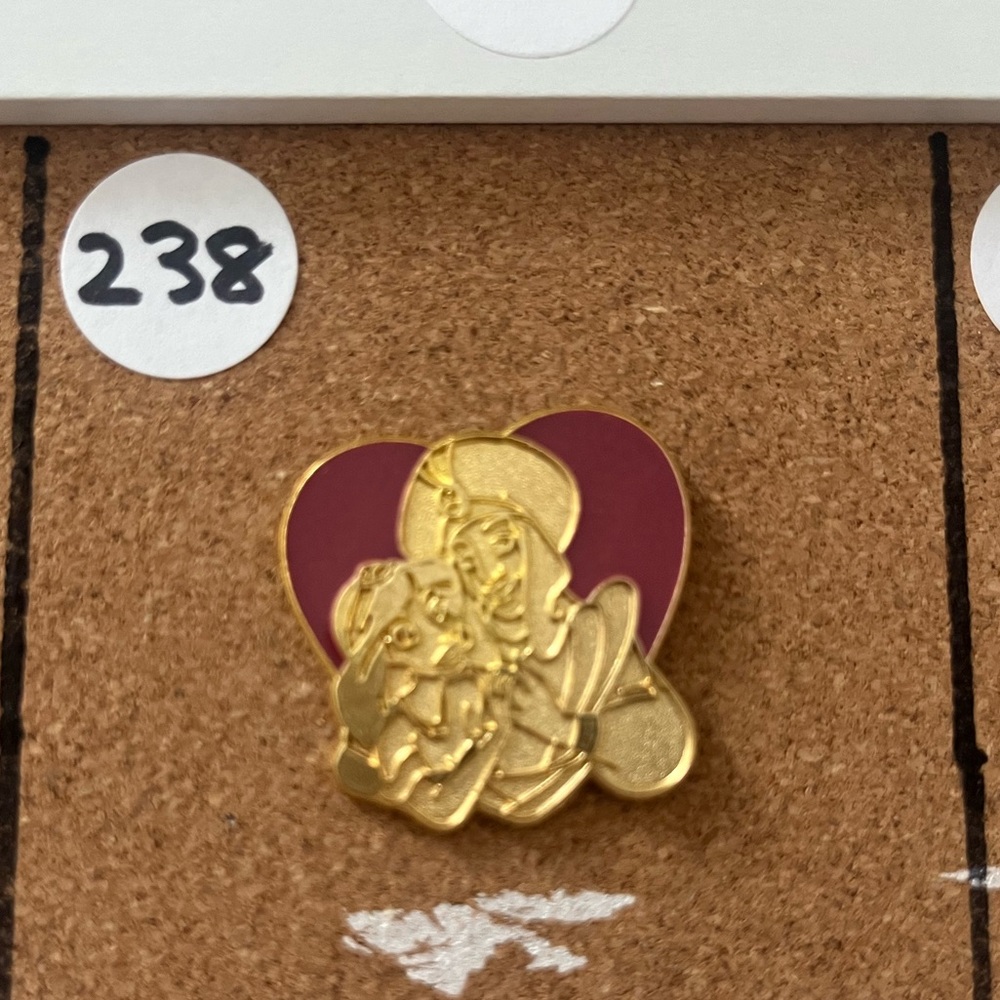 Disney Aladdin And Jasmine Pin